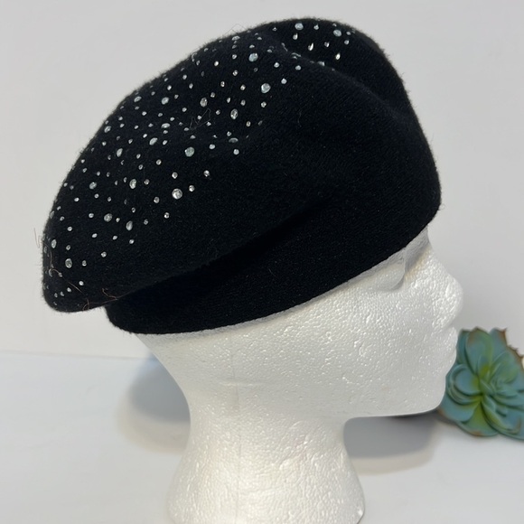 Magid Hats Womens Sequenced Black Bling Winter Wool Blend Beanie - Picture 1 of 8